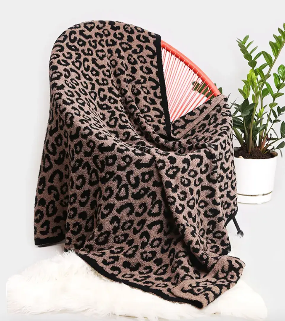 Comfy Luxe Leopard Blanket