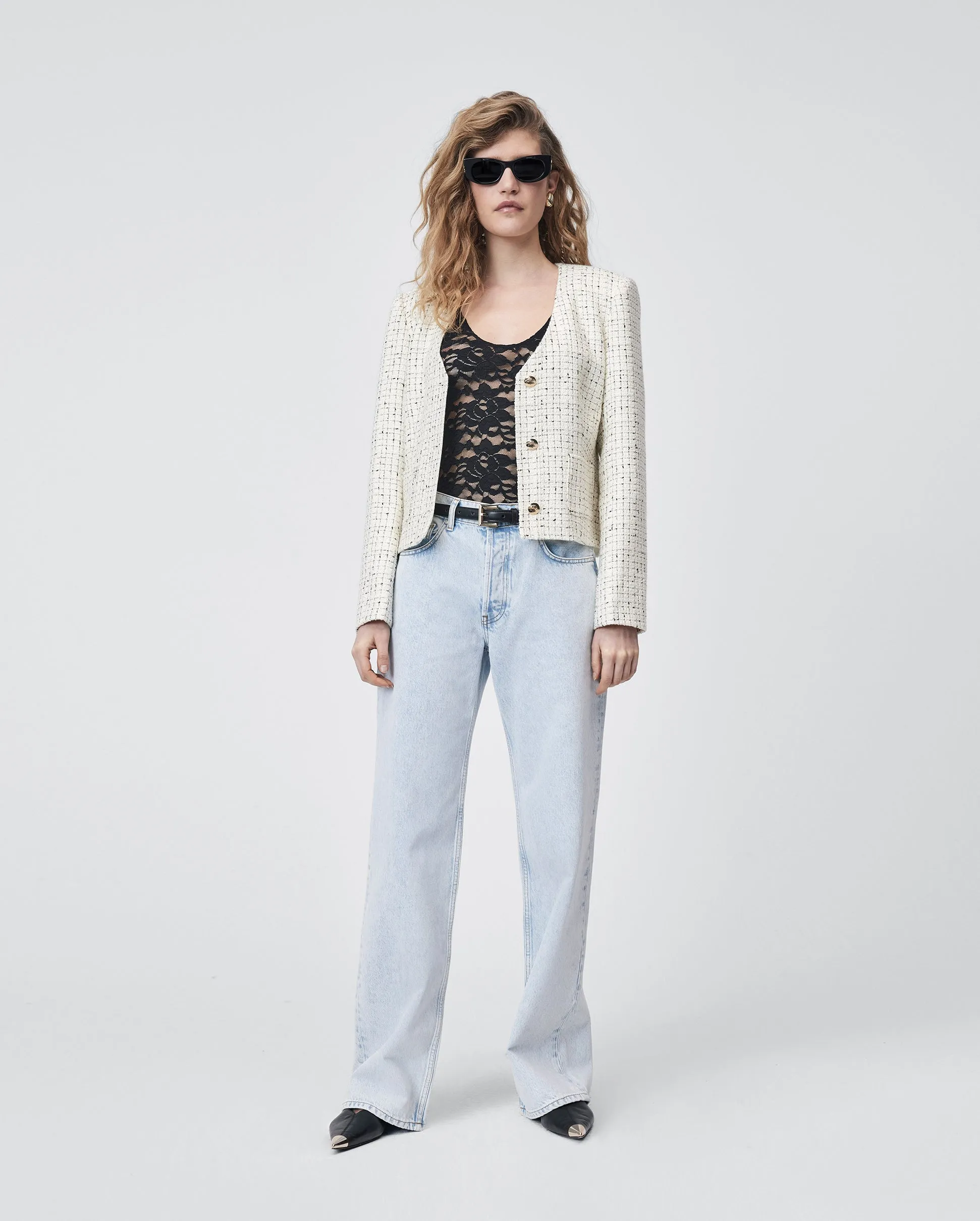 HUGH JEAN / BLEACHED BLUE