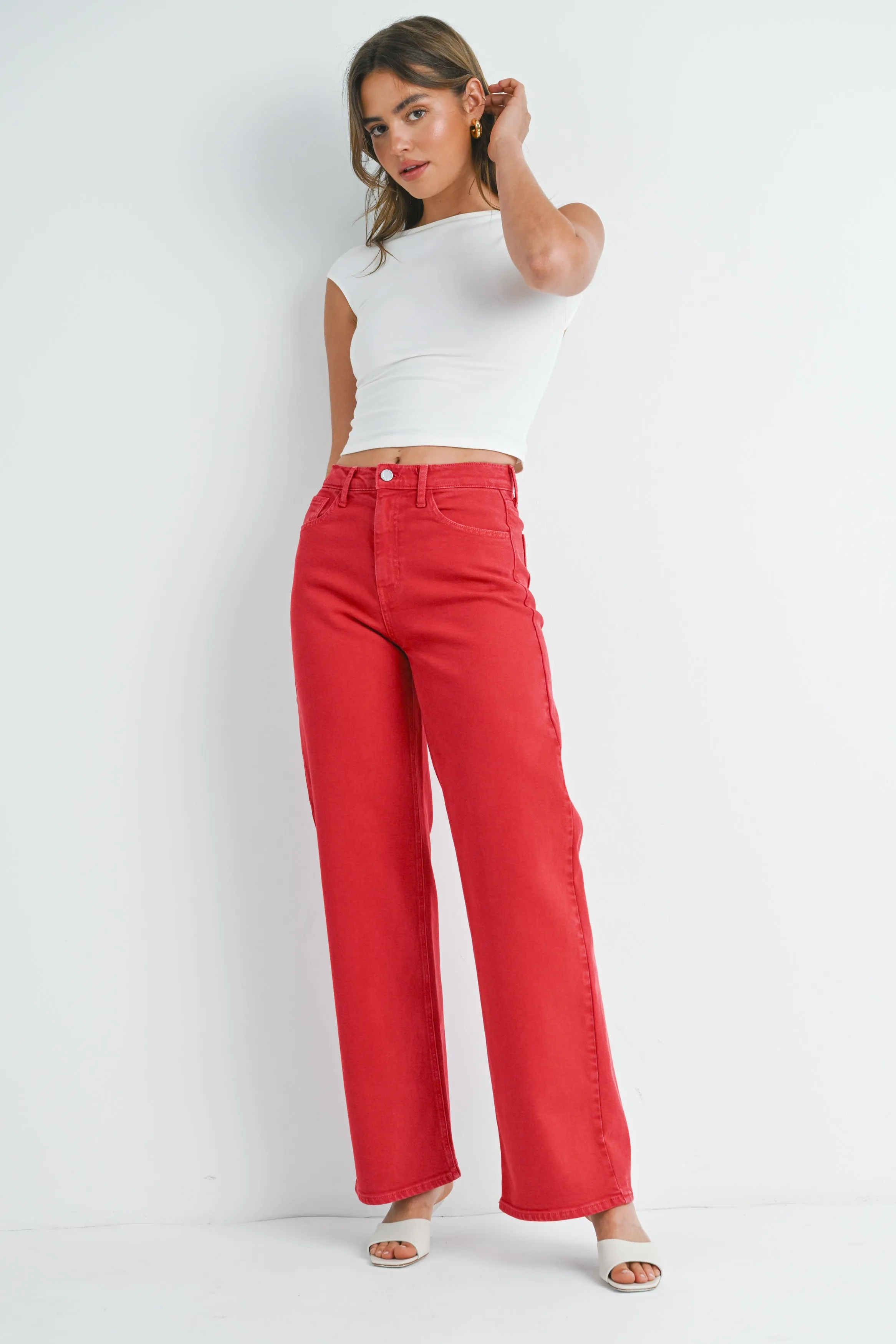 The Relaxed Wide Leg Jean